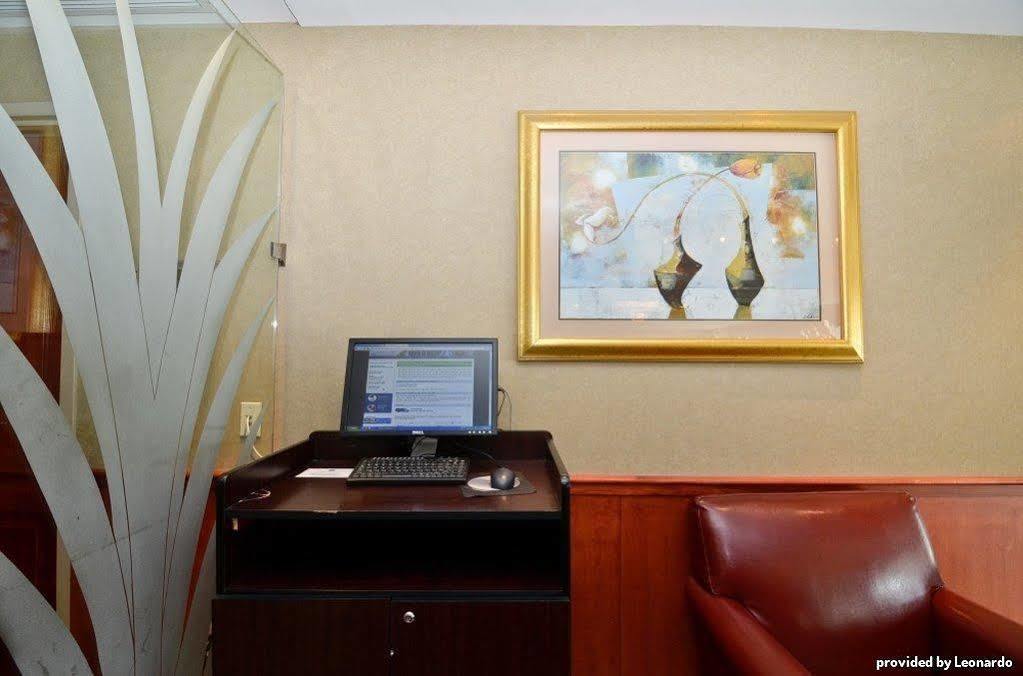 Best Western Queens Court New York Exterior foto